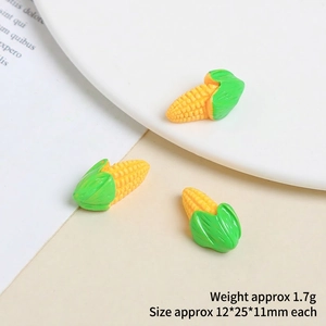 Miniature resin corn figurines showing 12x25mm size and 1.7g weight specifications