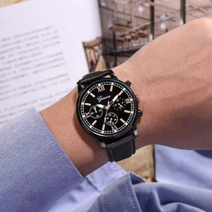 Orologio business classico da uomo con quadrante nero e cinturino in pelle