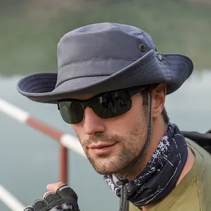 Chapeau de soleil randonnée gris foncé pour homme avec large bord et aérations en métal