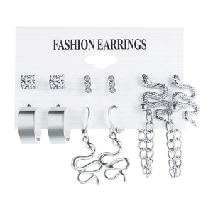 Lot de 6 paires de boucles d'oreilles argentées avec strass et chaînes serpentines