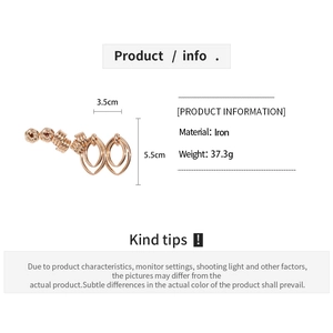 Detailed product specifications for gold iron earring set showing 5.5cm by 3.5cm dimensions