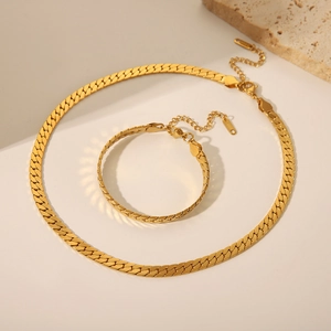 Ensemble collier et bracelet en acier inoxydable doré avec chaîne serpent plate chic