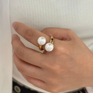 316 stainless steel open ring with dual white pearls on a gold-plated minimalist band