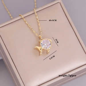 Detailed size and weight specs for the 18K gold fish pendant with zircon stone