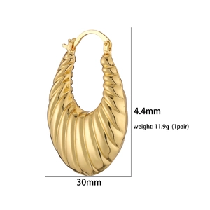 Detailed size chart showing 30mm width and 4.4mm thickness of gold textured hoop earrings