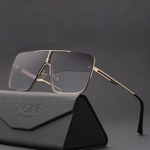 Fashion oversized square sunglasses with gold metal frame and gradient purple lenses