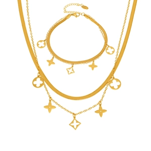 Ensemble collier et bracelet double couche en acier inoxydable avec trèfle à quatre feuilles
