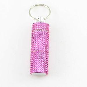Mini portapillole portachiavi rosa con strass brillanti e anello in metallo argentato