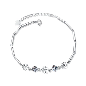 S925 sterling silver four-leaf clover bracelet with D color 1ct moissanite stones