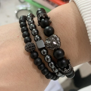 Men Beaded Bracelet Natural Tiger Eye Onyx Stone Alloy Lion Head Crown Charms Fashion Jewelry Gift