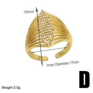 Detail of gold water drop ring showing 18mm height and 17mm inner diameter specs