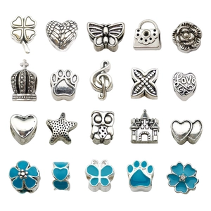 20pcs DIY charm bead set featuring silver metal patterns and blue enamel theme