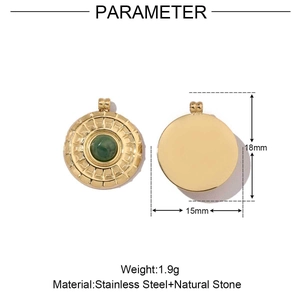 Detail of stainless steel gold round pendant with green natural stone and dimensions
