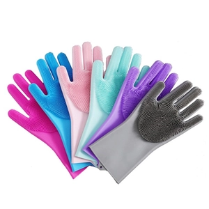 Multifunctional silicone pet grooming gloves in six colors with soft cleaning brushes
