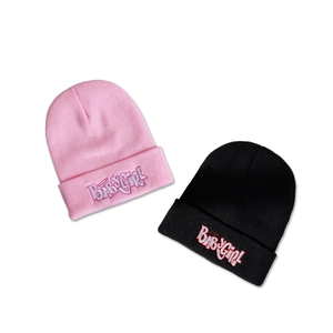 Berretti in maglia BABYGIRL nero e rosa per l'inverno con ricamo di tendenza