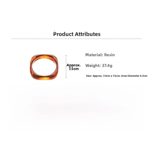 Detailed specs of amber resin bangle with 37.4g weight and 6.5cm inner diameter