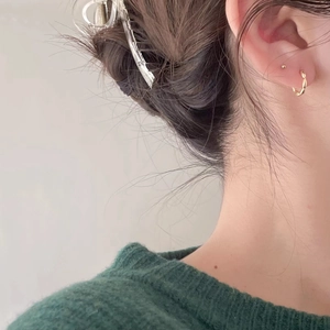 S925 sterling silver gold twisted hoop earrings and minimalist ball stud on ear