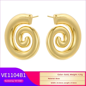 Polished gold-plated spiral earrings in brass with size and weight measurements