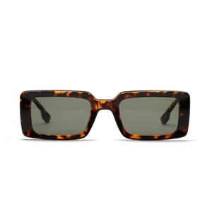 Retro tortoise shell rectangle sunglasses with dark green lenses and amber frames