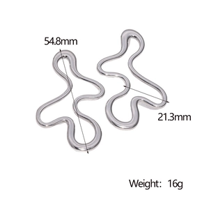 Detail view of irregular silver wave earrings showing 54.8mm length and 16g weight specs