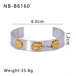 Dimensions détaillées du bracelet argenté avec relief floral doré et diamètre interne 6,0cm