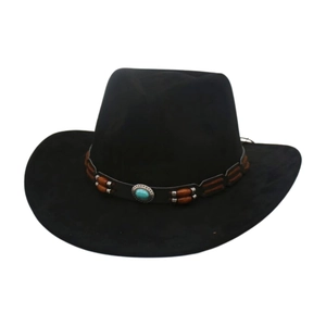 Cappello da cowboy nero con fascia turchese mostrato da un angolo di 45 gradi
