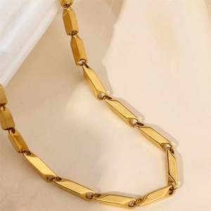 Polished 18k gold plated stainless steel hexagonal melon seed link chain necklace for women