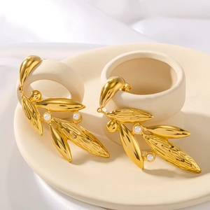 Leaf Dangle Earrings Stainless Steel 18K Gold Plated Inlaid Artificial Pearl Geometric Elegant Fashion Jewelry For Women