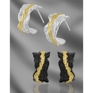 S925 sterling silver C-shaped earrings with irregular lava texture in mixed dual tones