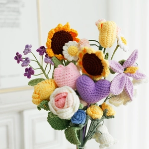 Hand Crocheted Flowers Knitted Bouquet Sunflower Rose Tulip Yarn Artificial Finished Home Decoration Handmade Gift