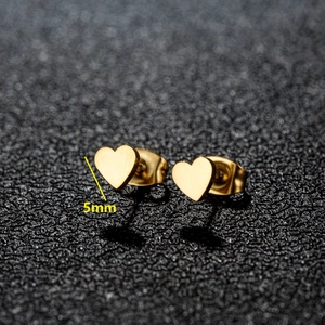 Minimalist 5mm heart shaped gold stud earrings in polished stainless steel for women