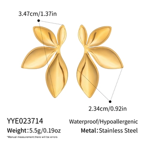 Detailed dimensions of gold stainless steel petal earrings with waterproof specs