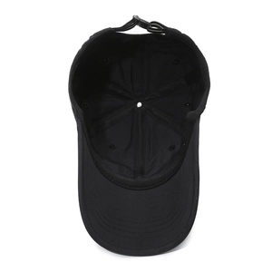 Quick-dry black baseball cap with adjustable buckle and breathable six-panel interior