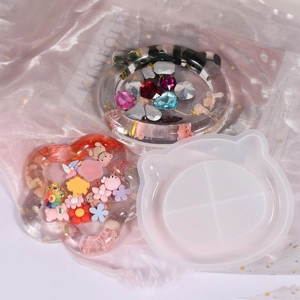Cat and flower shaped silicone resin molds with colorful crystal and floral DIY trays