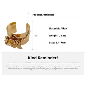 Detail of gold floral cuff bracelet with 6.4x7cm dimensions and 71.8g weight specs