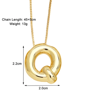 Detailed size specifications for a gold 3D balloon letter Q pendant necklace