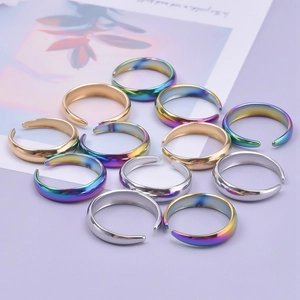 Adjustable 304 stainless steel open rings in gold, silver, and rainbow tones