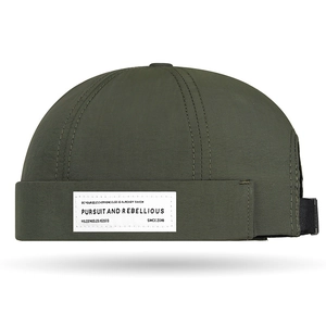 Quick-dry retro dark green docker hat with fabric label and adjustable strap