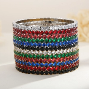 Bracciale tennis elastico da 4mm con strass multicolore in stile urbano e hip hop
