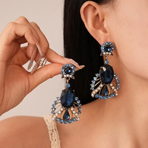 Vintage baroque drop earrings with blue crystal and white pearls in gold finish