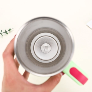 Detailed top view of the stainless steel 40oz cup showing the SUS 304 material mark