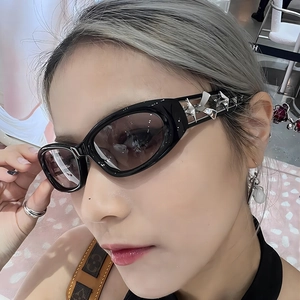 Oval Sunglasses Y2K Punk With PC Frame AC Lens Metal Star Decor UV400 Protection Outdoor Travel Unisex Fashion