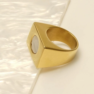 Fashion 18k gold plated stainless steel square ring with white shell inlay on textured base