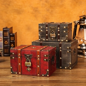 Vintage Wooden Jewelry Box Lockable Storage Chest With Alloy Buckle PU Leather Rivet Decorative Treasure Box Home Decor