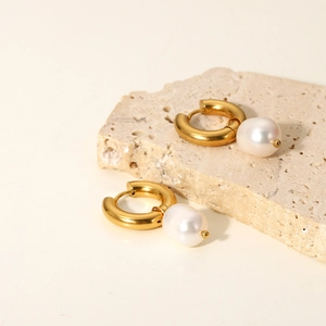 18K gold stainless steel hoop earrings with natural freshwater pearl drops on stone