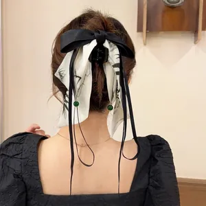 Grande Pince à Cheveux Nœud Avec Longs Rubans Imprimé Bambou à L'encre Tissu Satin Pince Requin Femmes Style Chinois Vintage