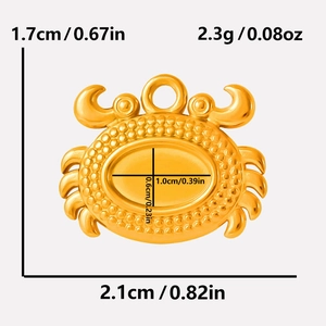 Golden crab pendant size dimensions 21x17mm and weight 2.3g in 18K gold plated steel
