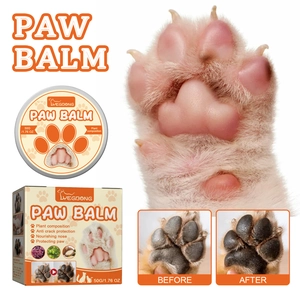 Detail of 50g moisturizing paw balm for cats and dogs showing packaging and before-after effect