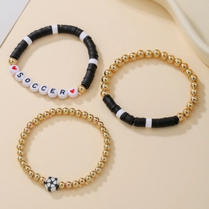 Lot de 3 bracelets de football avec perles dorées et perles de lettres SOCCER