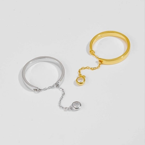 Minimalist S925 sterling silver chain ring with dangling clear zircon in gold and silver